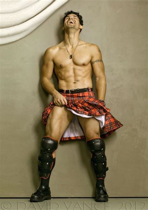 Black guy nails two white hotties. Man Candy Monday: "Kilt" With Kindness