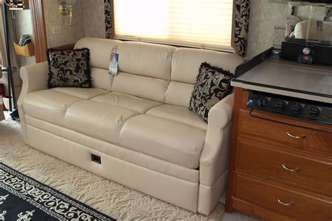 Upholstered, sleigh, canopy & more beds to suit your taste! Flexsteel Donner RV Sofa, model 4075 with fixed arms and ...