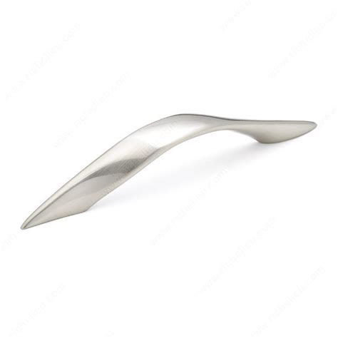 Notice:the articles, pictures, news, opinions, videos, or information posted on this webpage (excluding all intellectual properties owned by alibaba group in this webpage). Contemporary Metal Pull - 2559 - Richelieu Hardware