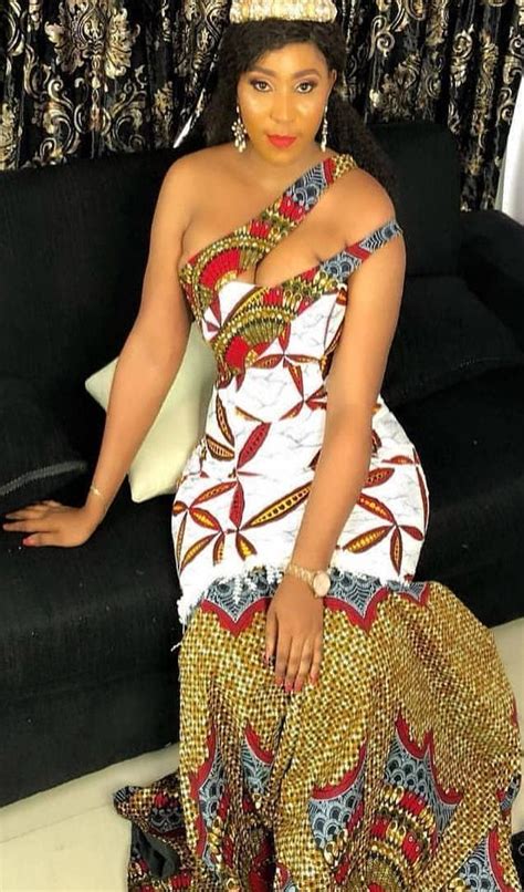 Africaine grandes belles femmes avec une chatte humide baisée avec une machine sexuelle à la fête d'anniversaire 28:38 il y a 1 an 6 xhamster 41%. 30 magnifiques idées pour des pièces de mode africaine | Mode africaine, Robe de soirée ...