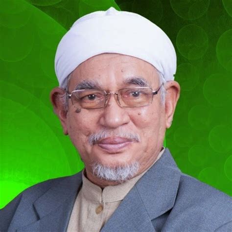 Biografi ringkas tokoh ulama haraki dan umara, dato' seri tuan guru haji abdul hadi awang; saya loyar shuaib: Presiden Pas Secara terbuka sokong ...