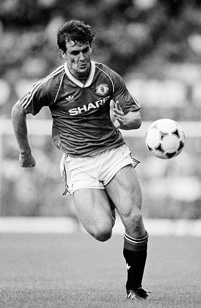 He had two spells at manchester united, and also played for barcelona and bayern munich. Mark Hughes of Man Utd in 1988. (With images) | Manchester ...