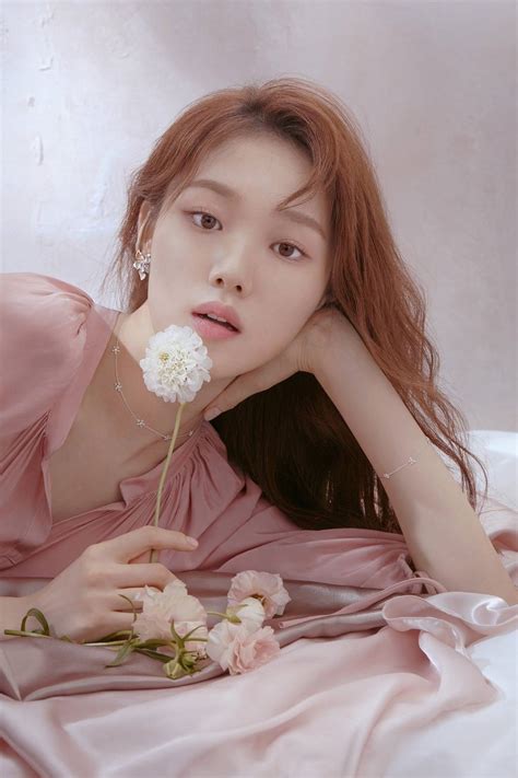 Lee sung kyung is a south korean actress and model. Lee Sung Kyung habla sobre el final de "Dr. Romantic 2"