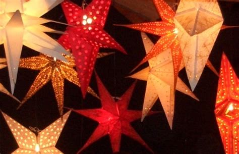 Die meisten größeren weihnachtsmärkte öffnen in der letzten novemberwoche ihre pforten. Wann beginnen die Weihnachtsmärkte in Dresden 2015?