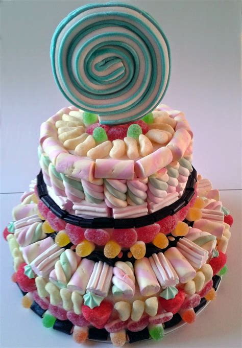 Questa torta verrà spedita con una confezione di ghiaccio e un involucro termico nei. fior di anna: Torta di caramelle