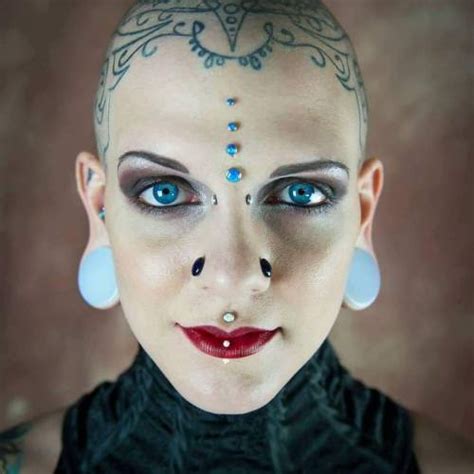 Informationsseite über bodymodification mit vielen bildern, studioliste. Extreme Body Mods and The People that Love Them - CVLT Nation