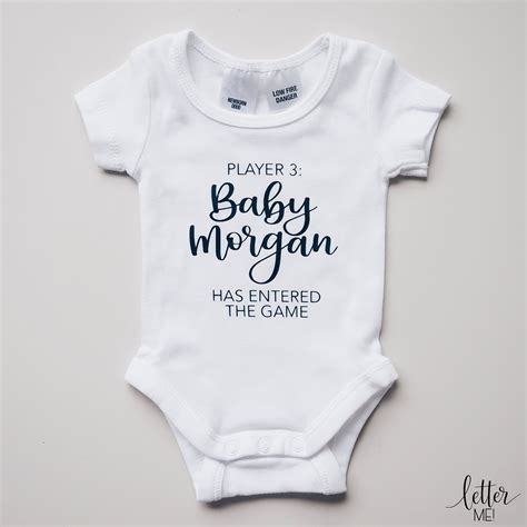 Hier findest du die top 10 bestseller der beliebtesten personalisierten geschenkideen fürs baby zur geburt. Personalisierte Baby Body Baby-Geschenk Baby-Baby wachsen ...