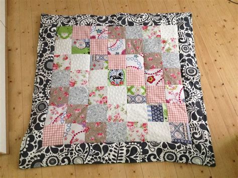 Von hier aus gelangen sie zum teil auch zu den quilts, die ich mit diesen mustern. Honeys World: Mal was schönes für die Kleine...