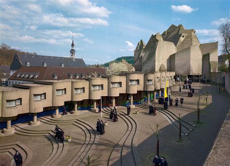 Gottfried böhm's brutalist church of the pilgrimage in neviges is a crystalline mountain that features sharp angles and rough concrete. 100 éves Gottfried Böhm, a beton Pritzker-díjas poétája