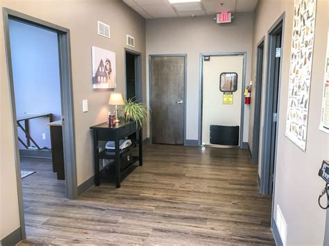 All pets veterinary clinic, located in cedar rapids, iowa, is at 6th street southwest 2739. About Us | All Pets KY Vet Clinic