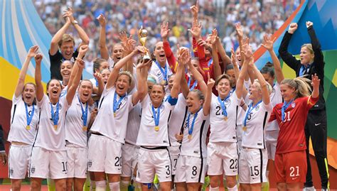 Canada's jessie fleming scored a penalty kick in the 75th minute to reach. US Women's Soccer World Cup Win Comes Despite Huge ...