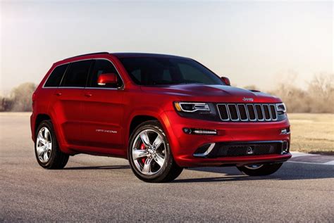 Some grand cherokees may experience random illumination of multiple cluster warning lights or a loss of cluster illumination. 2014 Jeep Grand Cherokee SRT