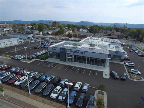 Jetzt preise vergleichen & sparen! Dahl Subaru, La Crosse, WI - Aerial view