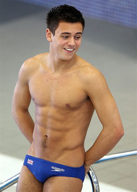 Jun 02, 2021 · plymouth's diving star tom daley has been selected as part of team gb's diving squad for tokyo 2020 summer olympics which will take place this summer. 'Tom Daley diving in Kournikova's footsteps' - Rediff Sports