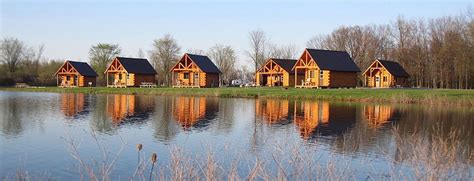 Pegasus ranch lodge and bunkhouse. Log Cabin Lodging and Rentals near Niagara Falls NY ...