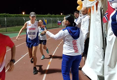 Simen holvik er en ultraløper fra stavanger. Fem løpere tatt ut til EM 24-timers i Verona 2020 - KONDIS ...