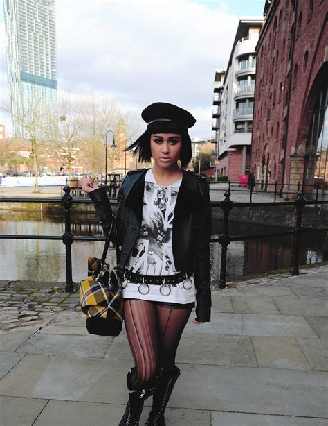 15,000 fans gathered at venues across the country to watch slaves, the wytches, fat white family and palma violets play their hearts out on the nme awards tour 2015 with austin, texas. Picture of Natalia Kills