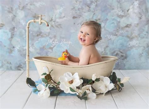 Baby after bath over white. Baby bath after cake smash | Baby photoshoot girl, Baby ...