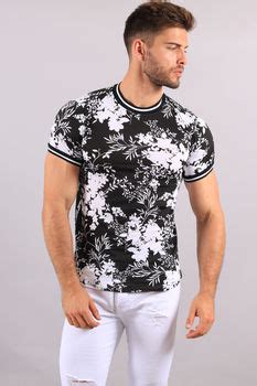 Les dernières informations de l'affaire. T-shirt homme noir floral upg022