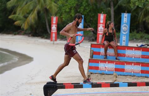 Takımlar karıştı ve mavi ve kırmızı takım olarak yeni takımlar oluştu. Survivor'da kim elendi? (İşte Survivor son bölümdeki ...