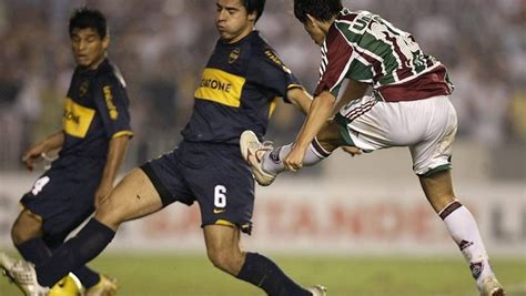 Junior had 6 shots on target from a total of 9 shots. Fluminense x Boca Juniors