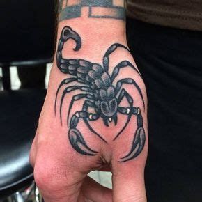 The traditional scorpion tattoo is a design that has been used for hundreds of years and will remain popular into the future. Traditional scorpion tattoo on the right hand. | Xăm ...