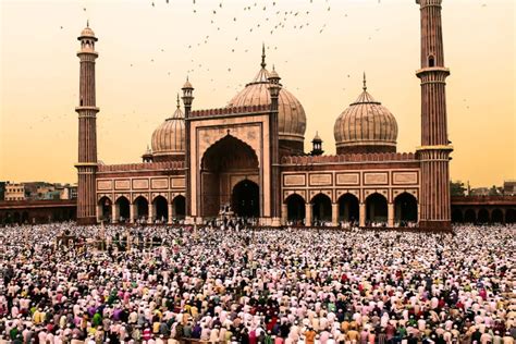 Bacaan takbiran idul fitri dan artinya. Niat Sholat Idul Fitri Bahasa Arab & Latin Serta Artinya