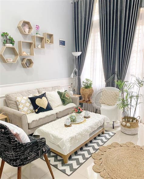Kursi sofa ini menggunakan bentuk persegi panjang dengan kaki pendek. 9+ Model Sofa Minimalis Ruang Tamu Modern Terbaru 2020 ...