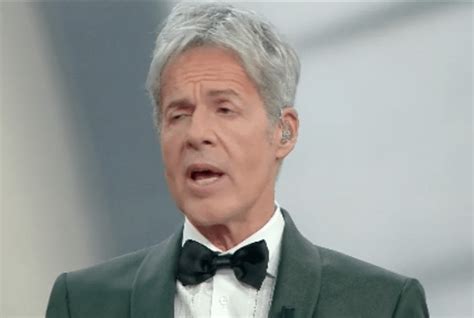 Claudio baglioni sarà il nuovo volto del festival di sanremo. Sanremo, Claudio Baglioni batte Carlo Conti per un punto...