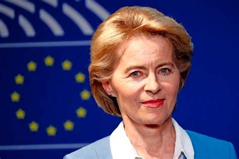 Ursula von der leyen ретвитнул(а) european commission 🇪🇺. Come seguire il discorso sullo Stato dell'Unione del ...