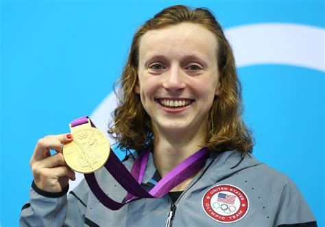 Katie ledecky wywalczyła złoty medal w finale na 800 m stylem dowolnym, wyprowadzając usa na prowadzenie w klasyfikacji medalowej. Kathleen Ledecky Sexy (17 Photos) | #The Fappening