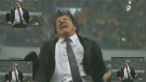 Looking for piojo herrera stickers? Miguel " Piojo " Herrera hace Harlem Shake y se convierte ...