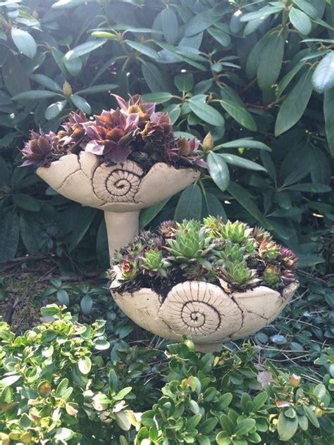 Discover house & garden online, your first stop for the latest interior design ideas, beautiful house & garden newsletter. Gartenstecker am Morgen â... - Modern Design | Garden ...