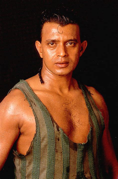 Mithun chakraborty was born on june 16, 1950 in calcutta, west bengal, india as gouranga chakraborti. Photo de Mithun Chakraborty : Photo 3 sur 3 - AlloCiné