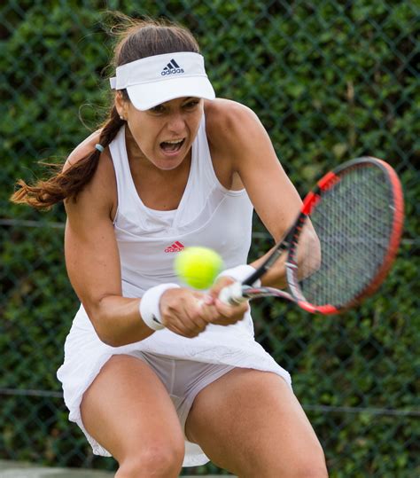 Sorana cirstea serves against britain's emma raducanu in wimbledon, on july 3. sorana cirstea - Google Search | Tennis, Tennis players ...