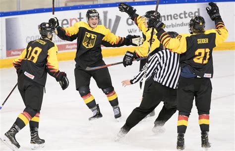 Für sna grund genug, vier glorreiche anekdoten aus dem deutschen fußball zu erzählen. 2020 IIHF U20 Eishockey-Weltmeisterschaft: Spielplan ...