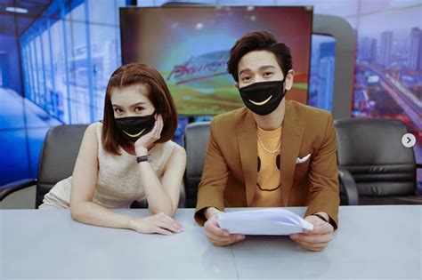 สิ้นสุดการรอคอย โต๋ เซอร์ไพรส์คุกเข่าขอ ไบรท์ แต่งงานกลางรายการ : อัลบั้มภาพ ไบรท์ ย้อนโมเมนต์เจอ โต๋ ครั้งแรก อวยพรวันเกิด ...