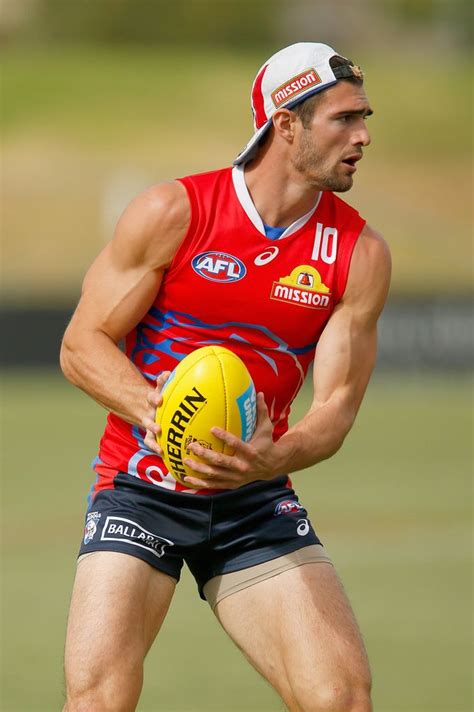 Footy Players: Easton Wood of the Western Bulldogs