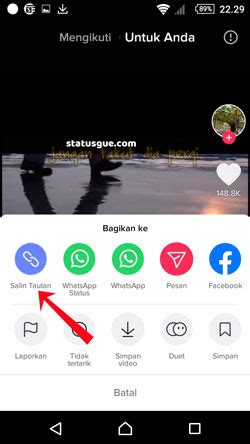 Paste the tik tok video link on the main page of our website and click the download button. Cara Download Video TikTok tanpa watermark • statusgue.com