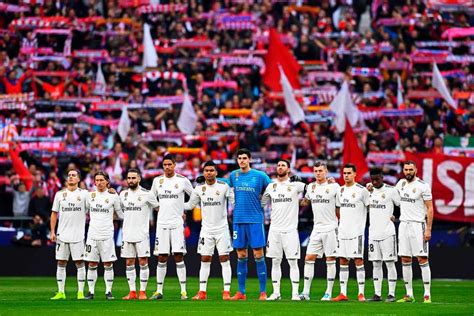 Sergey karasev ( moskau ). Vor dem Achtelfinale der Champions League belegt ein ...