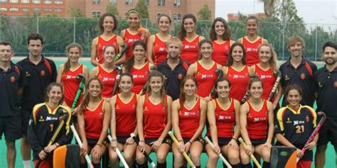 La selección femenina de fútbol de chile, también conocida como la roja femenina, es el equipo representativo de dicho país en las competiciones oficiales de fútbol femenino.su organización está a cargo de la federación de fútbol de chile, la cual es miembro de la conmebol y de la fifa. Dos jugadoras del CH Pozuelo al mundial Sub 21 femenino en ...