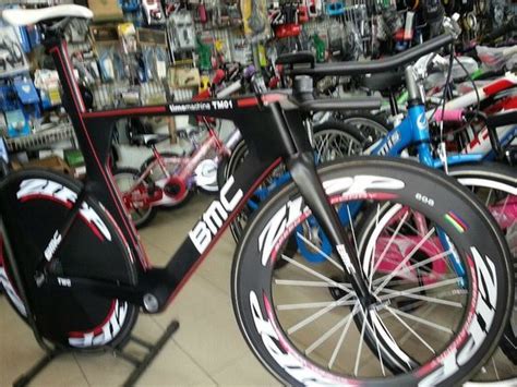 G/f, prince centre, 70 tai po road, prince edward, hong kong (prince edward mtr exit a) tel: Racing Bike - Photo de Friendly Bicycle Shop, Hong Kong ...