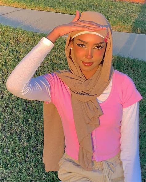 Hijab women | Fairy fashion, Women, Hijabi girl