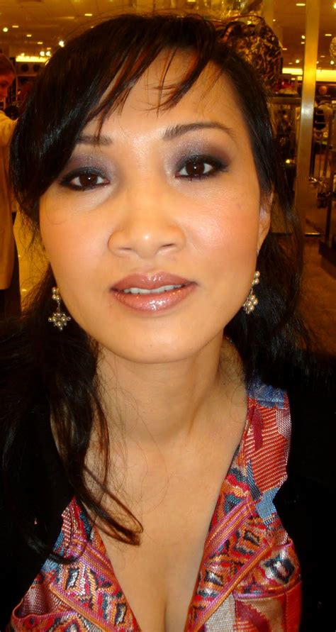 6 лет назад 00:59 xhamster китайское, зрелые. Morning MakeUp Call: Tran...Smokey Asian Eye MakeUp by ...