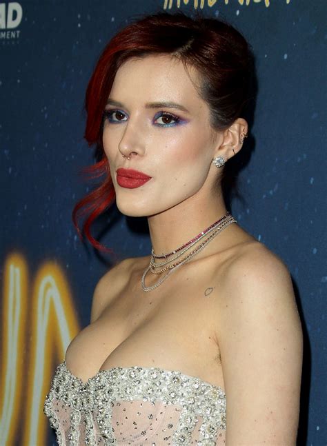 Walk with me bella thorne lyrics midnight sun. BELLA THORNE at Midnight Sun Premiere in Hollywood 03/15 ...