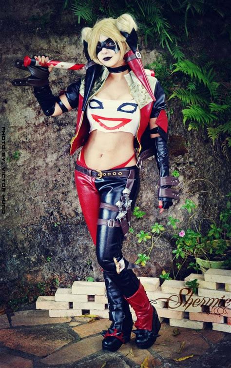 Train to become harley quinn with this character inspired workout routine and cosplay guide. Cosplay Wednesday - Batman's Harley Quinn - GamersHeroes