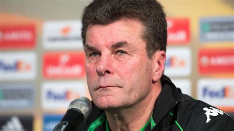 The team plays in the first division 1. Dieter Hecking Trainer von Borussia Mönchengladbach über ...