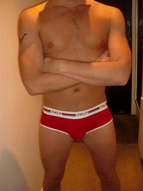 Dhgate.com provide a large selection of promotional briefs bulges on sale at cheap price and excellent crafts. Hot men in their pants.: Scally Lad