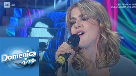 Claudia gerini ha inaugurato la nuova edizione del fiumicino film festival 2019, lasciandosi andare a diverse dichiarazioni sui viaggi e sui prossimi registi. Claudia Gerini canta "Califano" - Domenica In 20/01/2019 ...