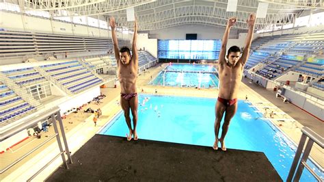 Rommel pacheco concluyó este martes en la sexta posición en la final de clavados desde el trampolín de 3 metros en los juegos olímpicos de tokio 2020. Destino Confidencial presenta La Fábrica de Clavados ...